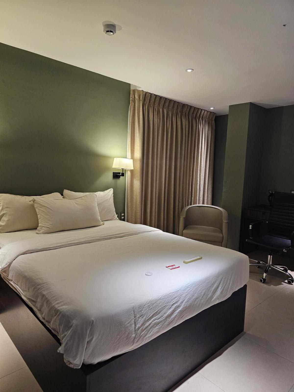 Valentino'S Hotel Angeles Zewnętrze zdjęcie