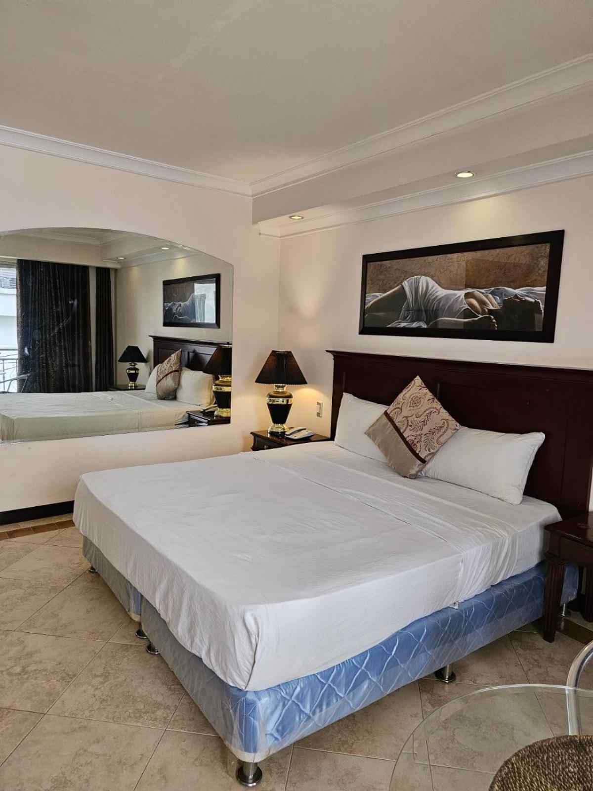 Valentino'S Hotel Angeles Zewnętrze zdjęcie