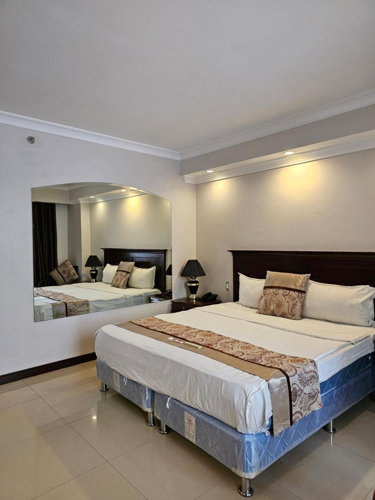 Valentino'S Hotel Angeles Zewnętrze zdjęcie