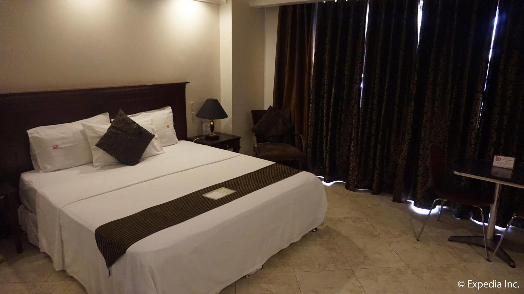 Valentino'S Hotel Angeles Zewnętrze zdjęcie